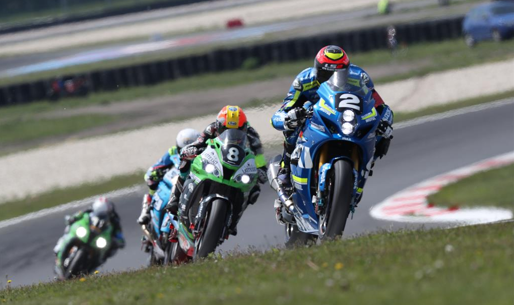 Suzuki Leads 2019 Endurance World Championship