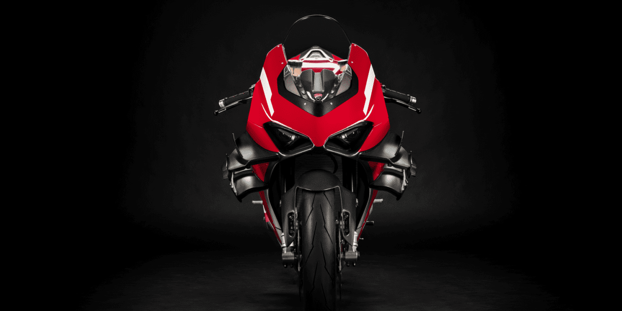 The Panigale V4 Becomes Superleggera