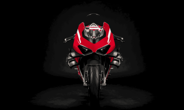 The Panigale V4 Becomes Superleggera