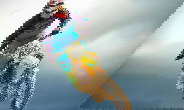 Racing Continues In New Zealand