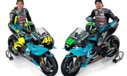 Franco and Valentino Unveil Petronas  Yamaha YZR-M1