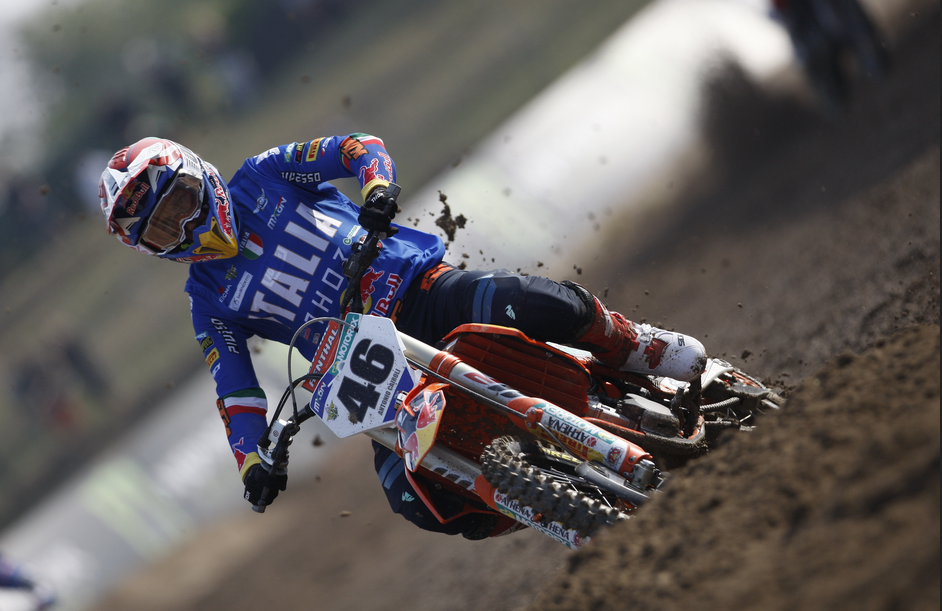 ItaLY Win MOTOCROSS OF NATIONS