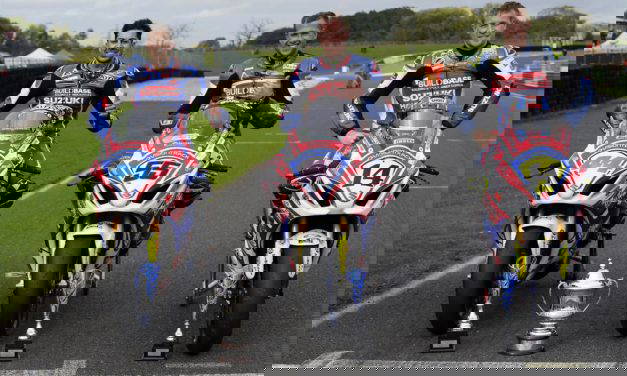 TRIPLE BUILDBASE SUZUKI PODIUM AT RACE OF THE YEAR