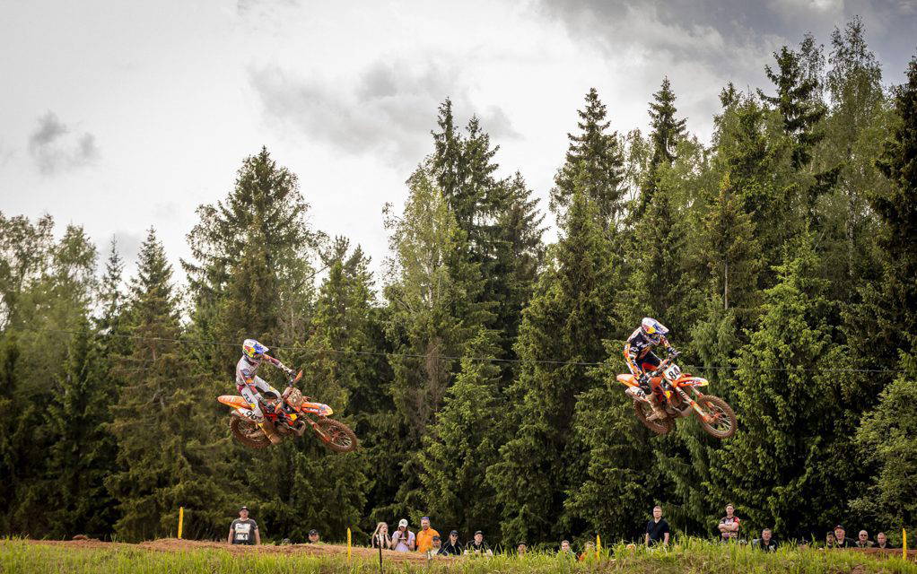 HERLINGS & COENEN Victorious