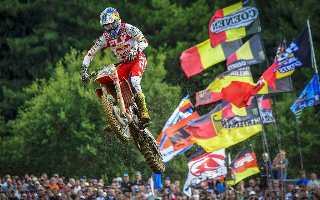 LUCAS COENEN AND DE WOLF DIG DEEP
