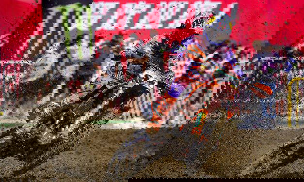 VICTORY IN THE HEAT FOR HERLINGS