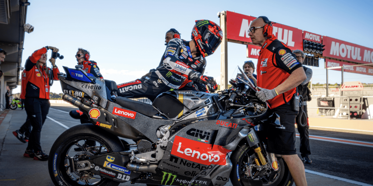 Ducati Lenovo celebrates centenary at Valencia test