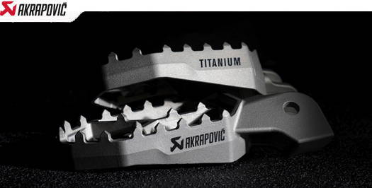 Akrapovič Launches Lightweight Titanium Footpegs