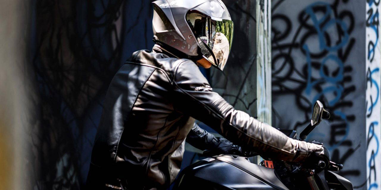 New H 21 AIROH Helmet