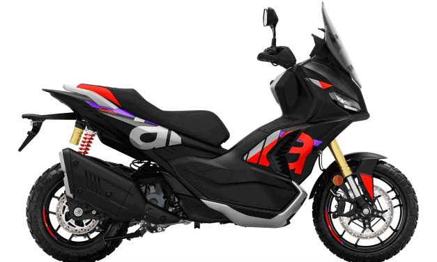 Aprilia SR GT 400 Breaks Cover