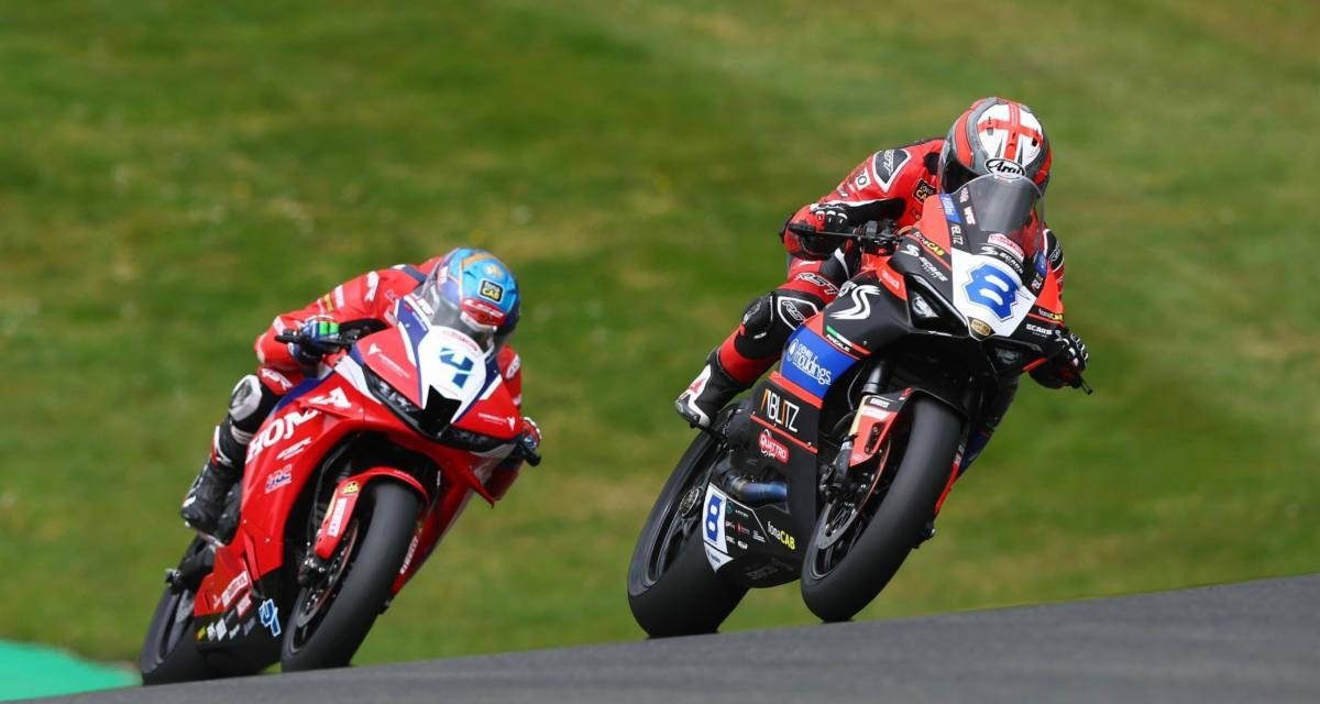 Scars Racing Ducati Double Race Winners!