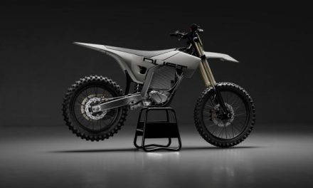 LIVEWIRE GROUP, INC. ACQUIRES DUST MOTO