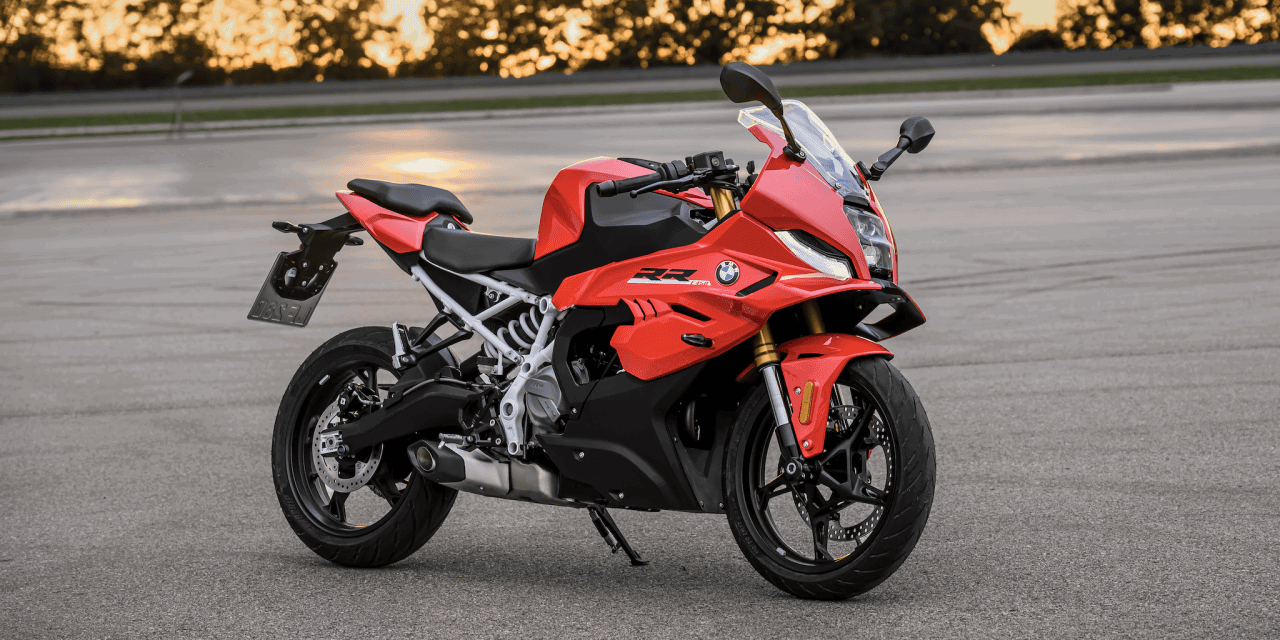 BMW Unveils New F 450 RR Lightweight Supersport